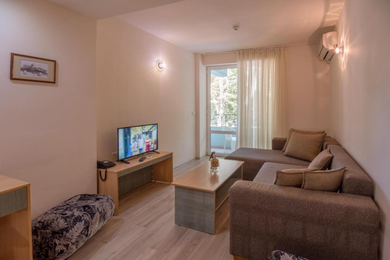 Ariana Hotel คีตาน ภายนอก รูปภาพ