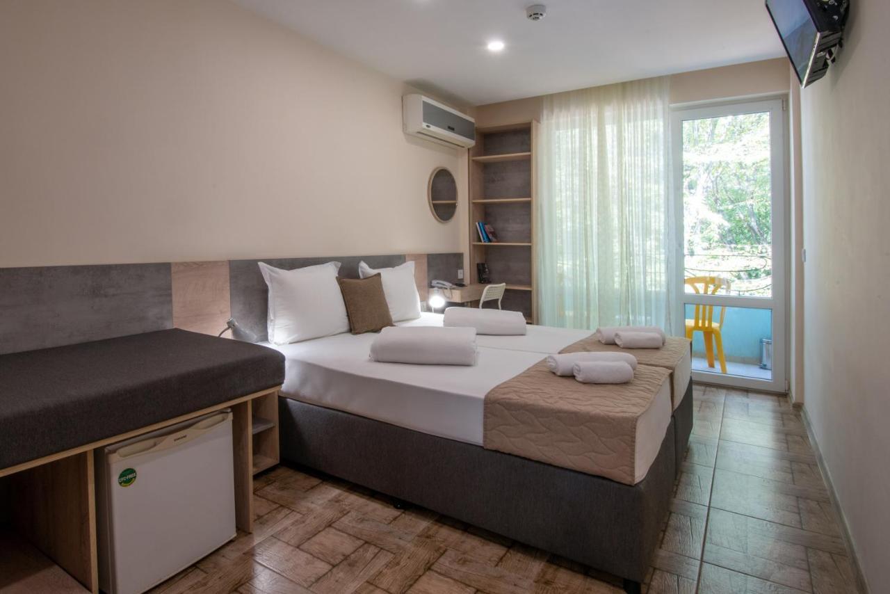 Ariana Hotel คีตาน ภายนอก รูปภาพ
