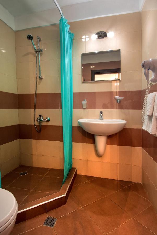 Ariana Hotel คีตาน ภายนอก รูปภาพ