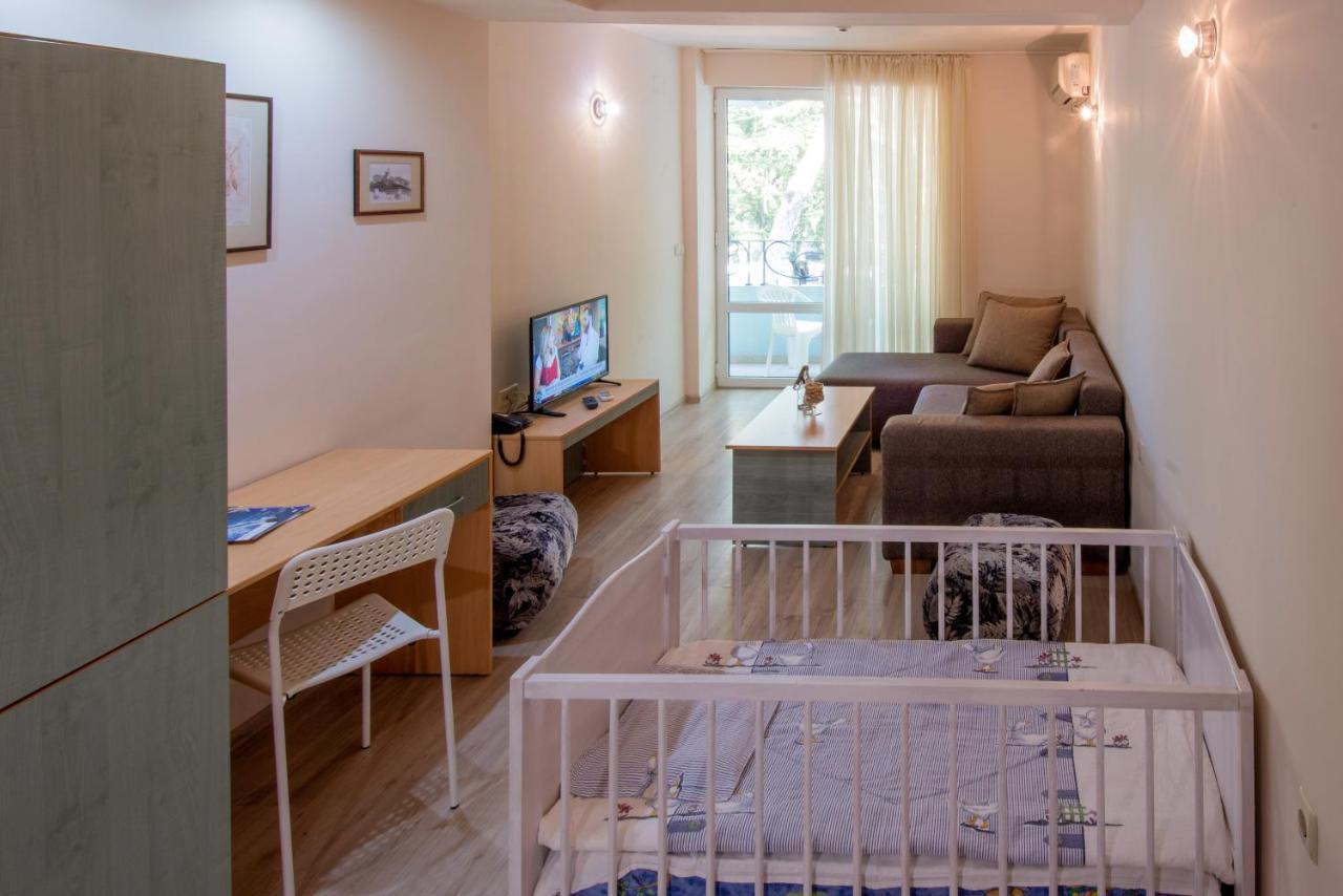 Ariana Hotel คีตาน ภายนอก รูปภาพ