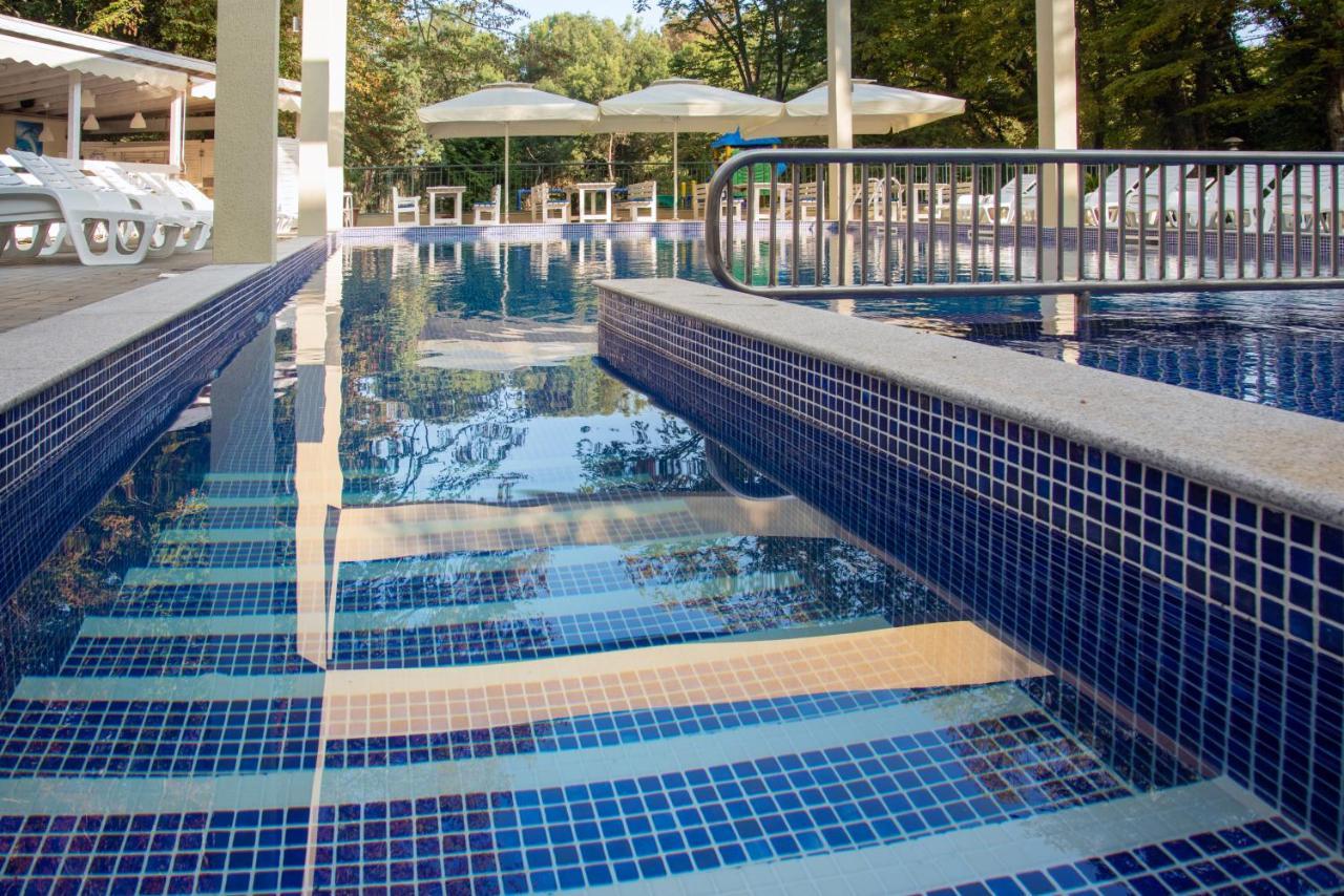 Ariana Hotel คีตาน ภายนอก รูปภาพ